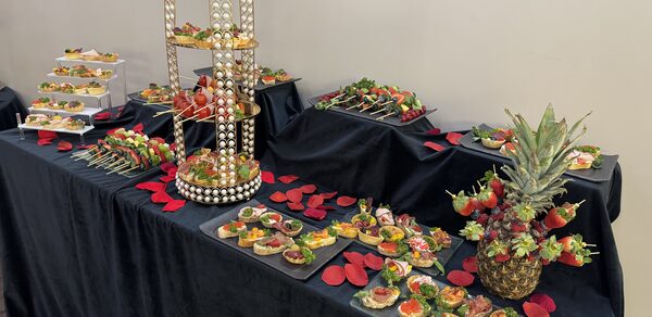 Эдели. Просторный зал для мероприятий