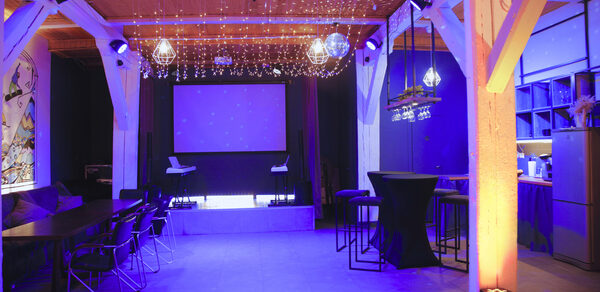 Сатурн Лофт