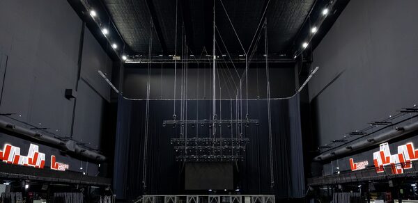 МТС Live Холл