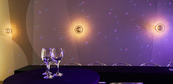 Большой стильный лофт с панорамными окнами