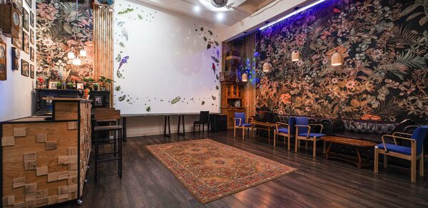 Лофт для вечеринок с коктейльным баром 