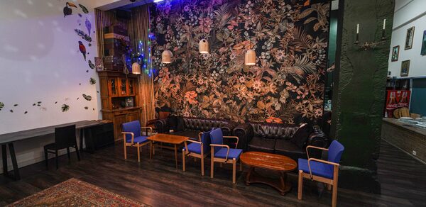 Лофт для вечеринок с коктейльным баром 