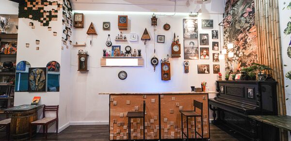 Лофт для вечеринок с коктейльным баром 