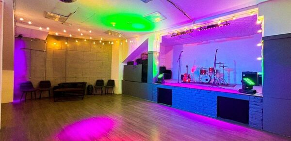 Loft for parties and corporate events with stage