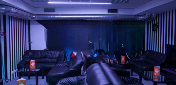 F-Lounge Лофт с кальянами и диванами