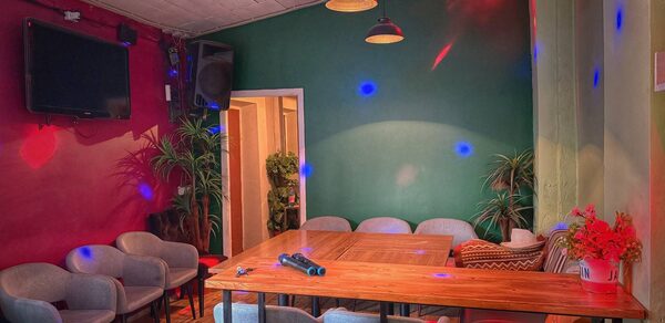 Loft with color music, make noise around the clock!