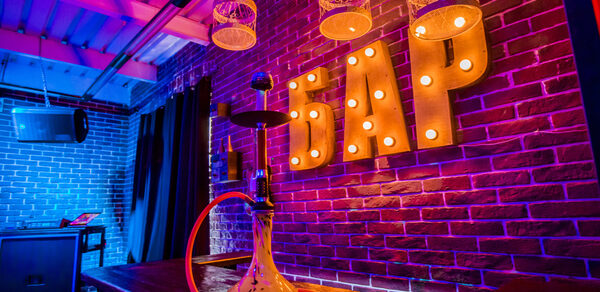 Лофт Комод. Уютный лофт со сценой, караоке и барбекю