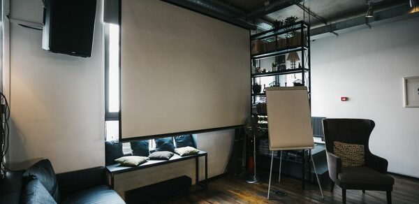 Loft with a small veranda on the Yauza