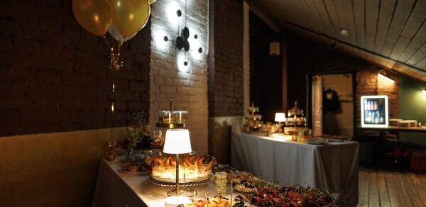 Duty Free Loft (Дьюти Фри лофт). Мансарда в центре Петербурга