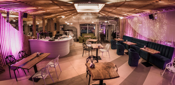 Пространство Весна. Белый зал 