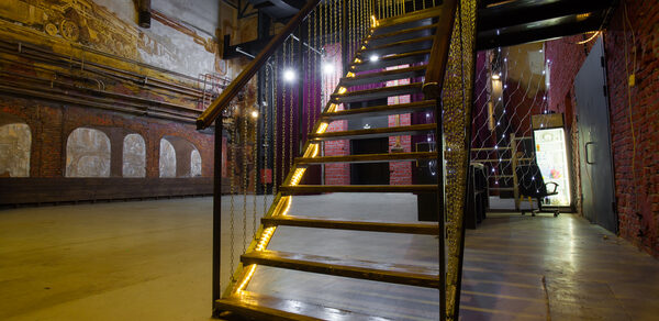 Фотостудия Lounge. LovelyLOFT (Лаунж. ЛовлиЛОФТ). Лофт из трех изолированных помещений