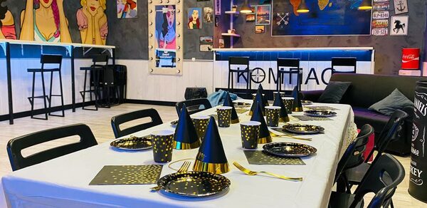 Уютный лофт в строгих тонах