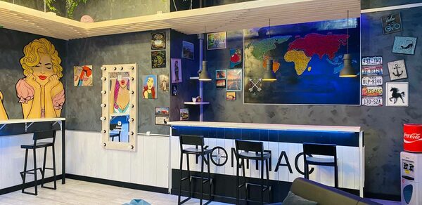 Уютный лофт в строгих тонах