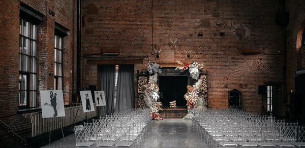 Loft Hall (Лофт Холл)