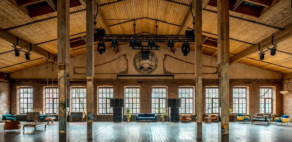 LOFT HALL Зал MONTBLANC HALL на Автозаводской