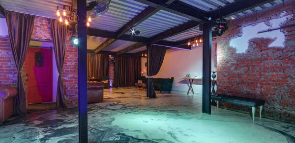 Agnostic Loft. Лофт с верандой 