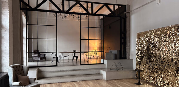 Pavilion. Зал Industry Hall в современном стиле