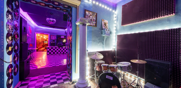 Funky University (Фанки Юниверсити). Лофт