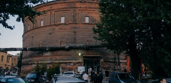 Двухуровневый лофт с профессиональным оборудованием