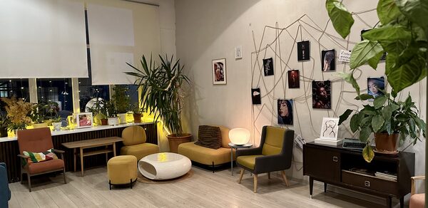 Светлый и тёплый лофт