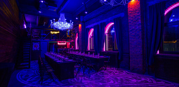 Двухуровневый лофт в арт-пространстве