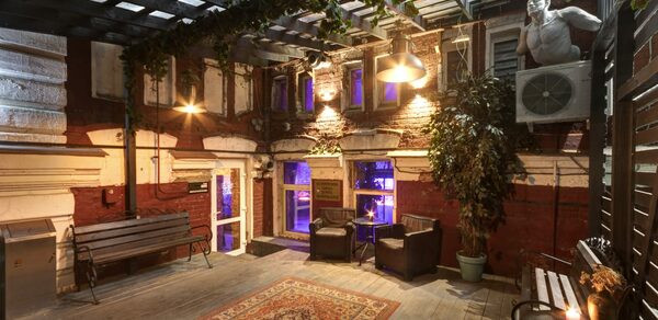 Krov Loft. Двухуровневый кирпичный лофт с верандой