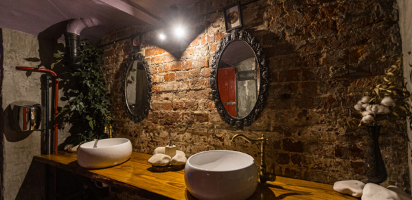 Krov Loft. Двухуровневый кирпичный лофт с верандой