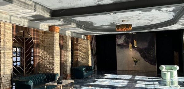 Portal Hall. Двухэтажный стилизованный лофт