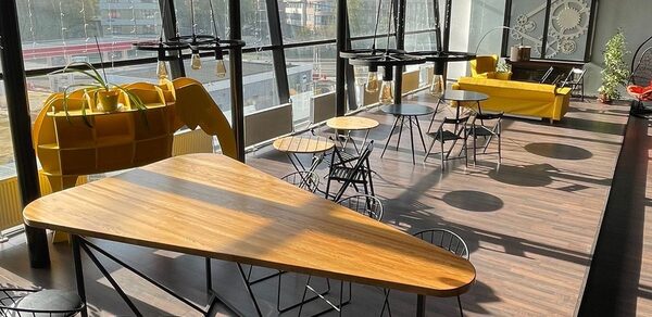 Никаких проблем Стильный лофт с панорамными окнами