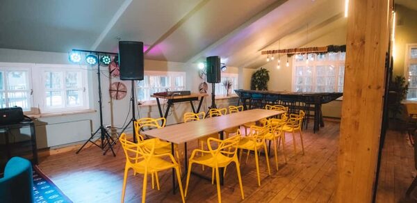 Лофт с территорией под открытым небом