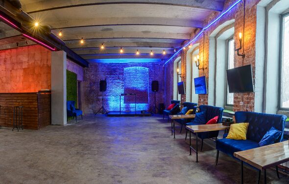 Атмосфера - Лофт Кирпичный с панорамными окнами