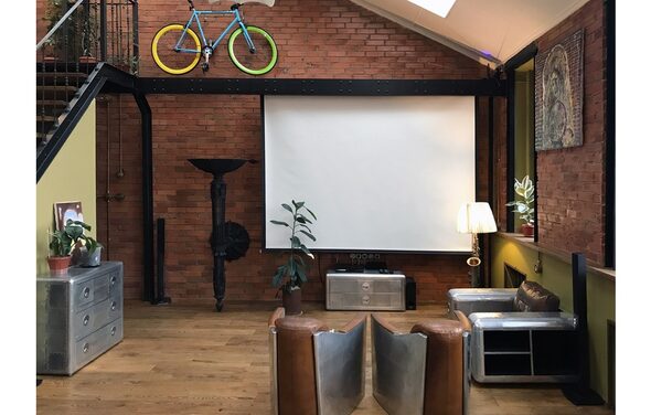 Лофт на Духовском(Сдается только под офисы)