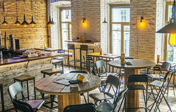 Крафт Бар 69 Pints.Комфортабельный бар под закрытие в центре