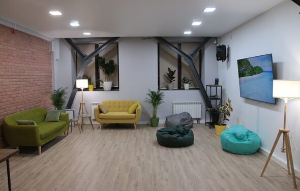 Эколофт с мягкими диванами