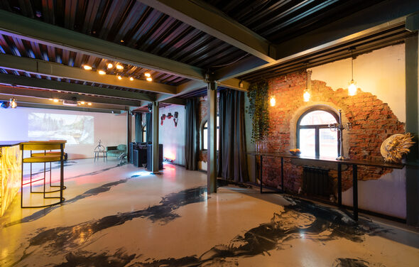 Стилизованный двухэтажный лофт