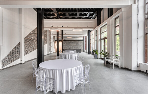 Просторный белый лофт для различных мероприятий 