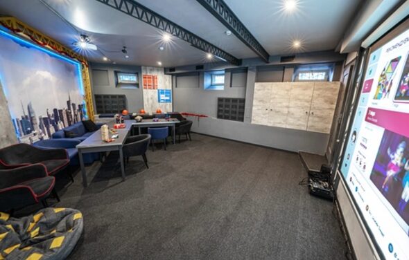 Стильный зал в стиле Манхэттен 