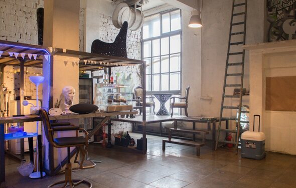 Mazel Tov Studio Двухэтажный лофт-бар