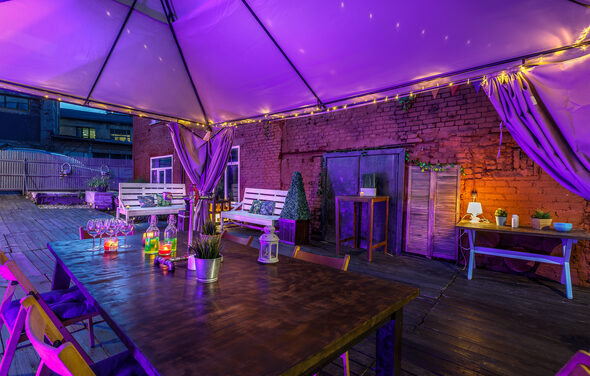 Исторический лофт эпохи Российской Империи с летней верандой