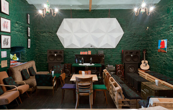 Лофт с кухней