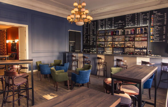 Commode. Лофт с высокими потолками