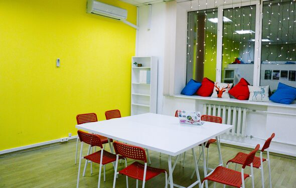 Moscow English Club Двухуровневый зал