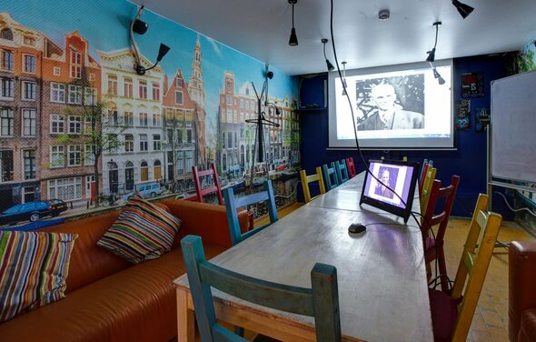 CheckPoint Стильное анти-кафе в центре 