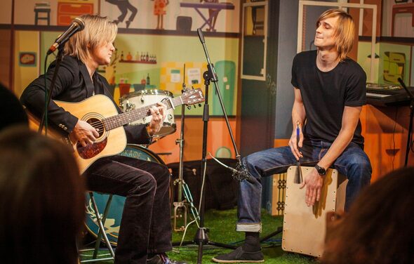 Зал со сценой в анти-кафе