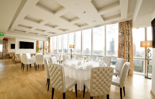 Romantic Stream Моторная Яхта