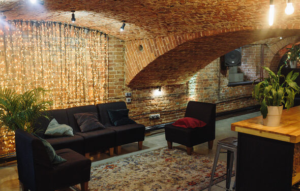 Арт-лофт с кирпичными сводами +78126037699.