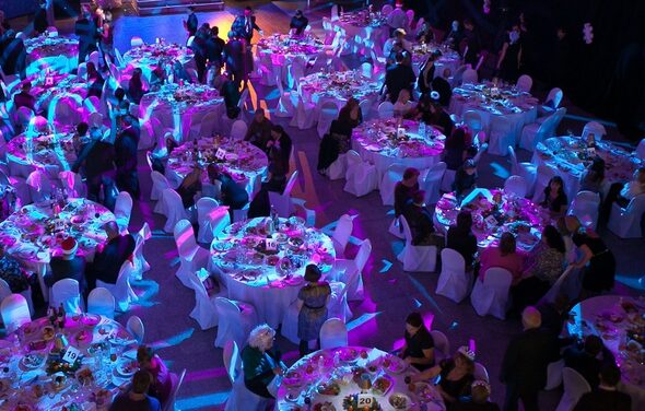 Большой ресторан в Ленэкспо