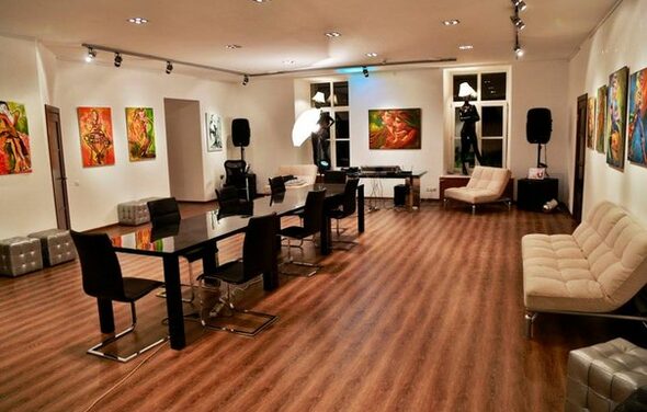 Бар Гудвайн