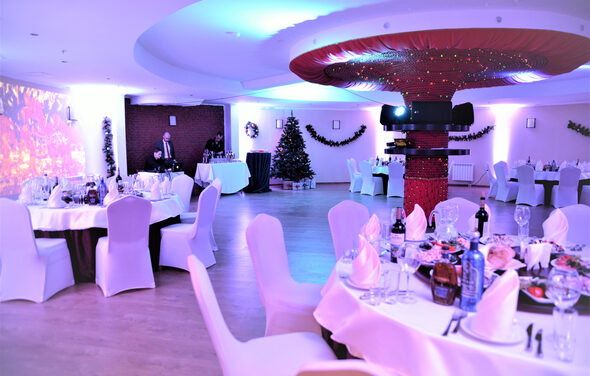 Зал в китайском стиле