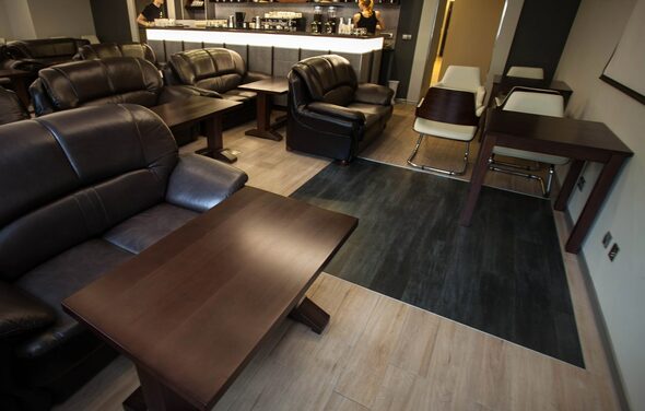 Дядя. Кухня и бар